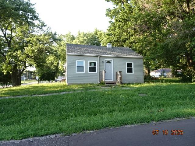 520 S Mead St, Cameron, MO 64429 - photo 1