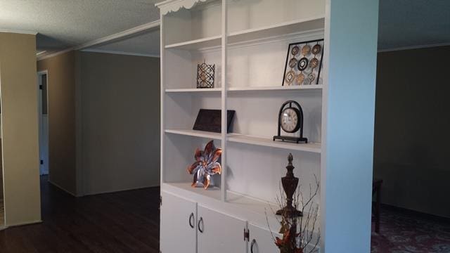 6103 N Forest Ave, Gladstone, MO 64118 - photo 4