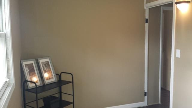 6103 N Forest Ave, Gladstone, MO 64118 - photo 10