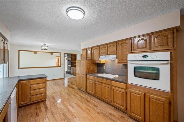 613 Lakeview Dr, Raymore, MO 64083 - photo 15