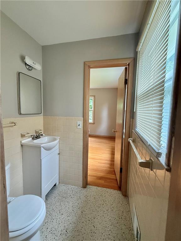 7515 Arlington Ave, Raytown, MO 64138 - photo 14