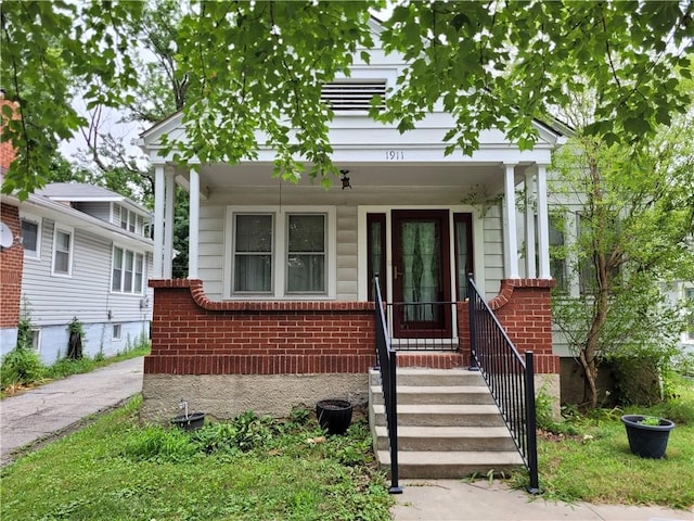 1911 S Ralston Ave, Independence, MO 64052 - photo 1