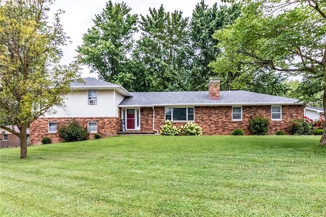 511 W Morgan St, Tipton, MO 65081 - photo 1
