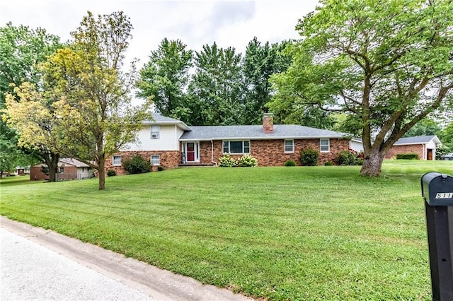 511 W Morgan St, Tipton, MO 65081 - photo 2