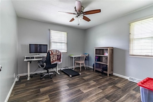 511 W Morgan St, Tipton, MO 65081 - photo 22