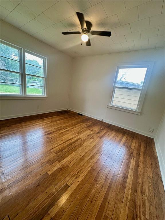 614 W Poplar St, Independence, KS 67301 - photo 12