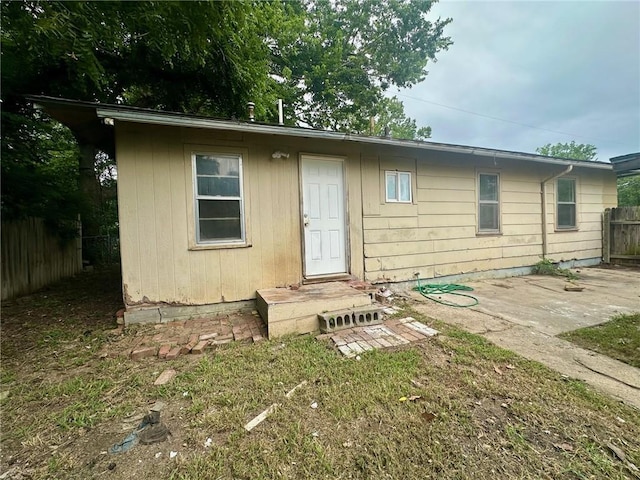 614 W Poplar St, Independence, KS 67301 - photo 24