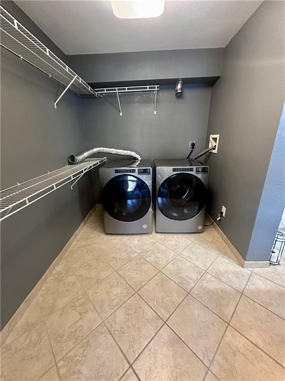 114 E 41st St Unit 8, Kansas City, MO 64111 - photo 6