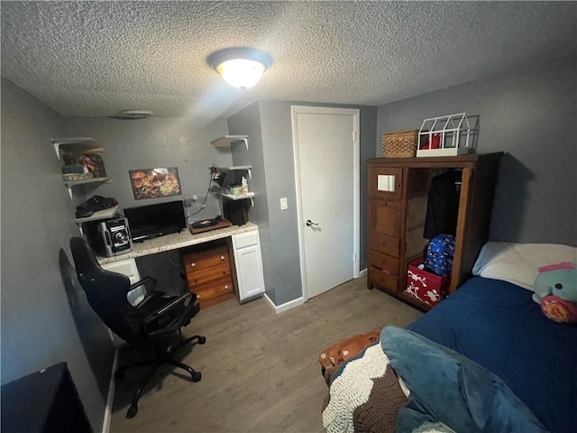 6304 E 102nd St, Kansas City, MO 64134 - photo 27