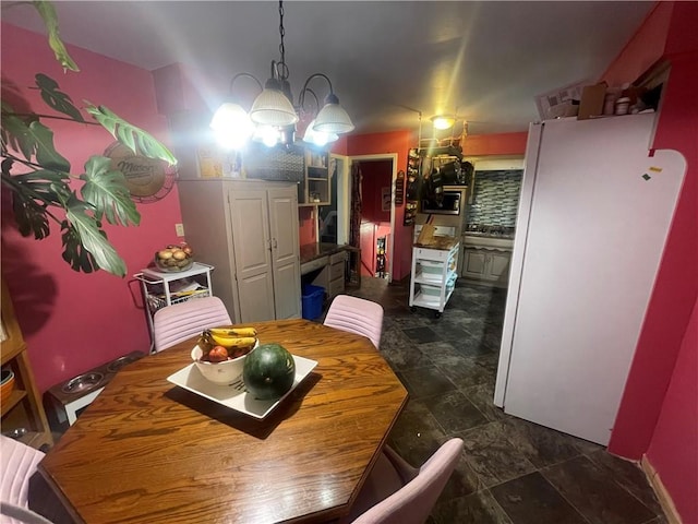 6304 E 102nd St, Kansas City, MO 64134 - photo 3