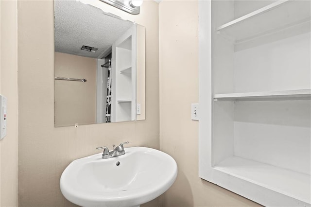8620 W 109th St, Overland Park, KS 66210 - photo 22