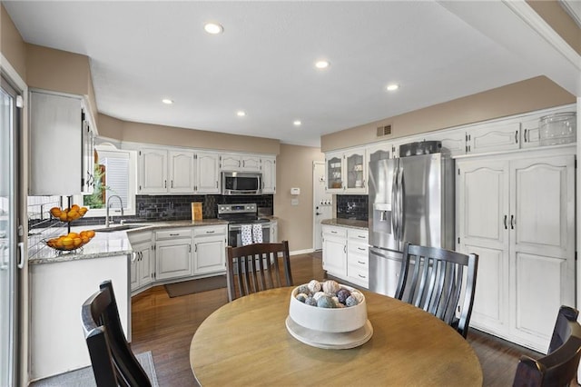 11425 Marty St, Overland Park, KS 66210 - photo 16