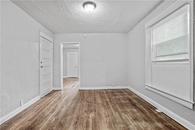 3919-3921 Norledge Ave, Kansas City, MO 64123 - photo 17