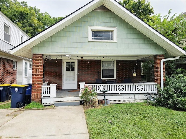 6207 Forest Ave, Kansas City, MO 64110 - photo 1