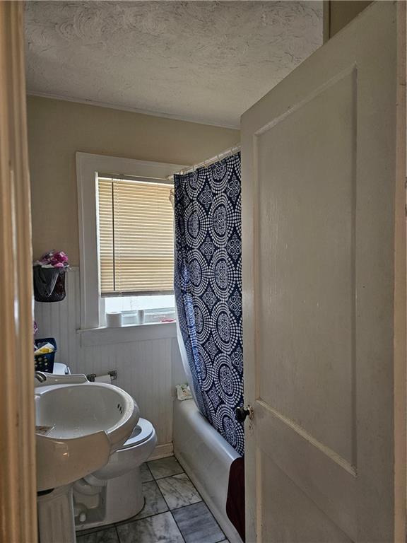 6205 Forest Ave, Kansas City, MO 64110 - photo 8