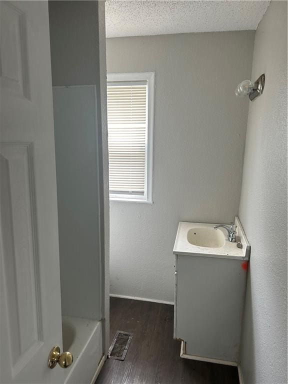 3901 Central St, Kansas City, MO 64111 - photo 12
