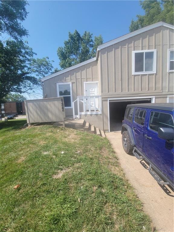 8422 Lane Pl, Raytown, MO 64138 - photo 1