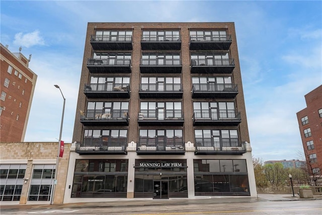2015 Grand Blvd, Kansas City, MO 64108 - photo 1