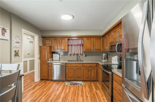 9906 Edelweiss Cir, Shawnee, KS 66203 - photo 15