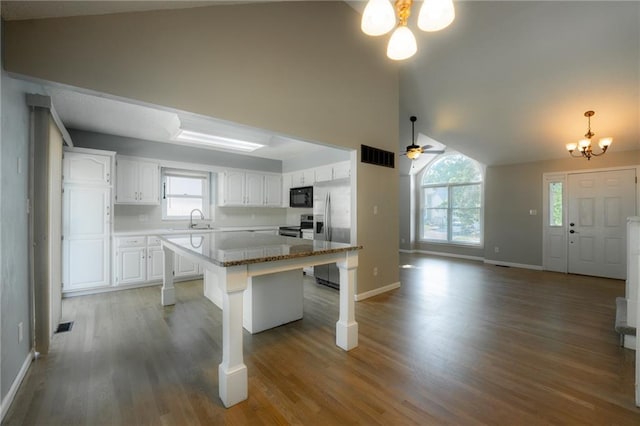 12464 S Mullen Cir, Olathe, KS 66062 - photo 9