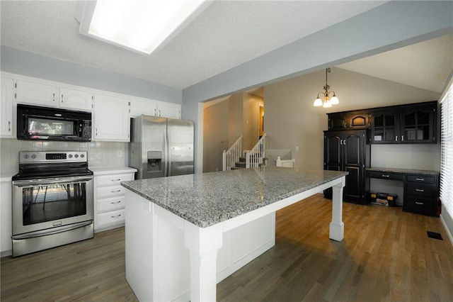 12464 S Mullen Cir, Olathe, KS 66062 - photo 11