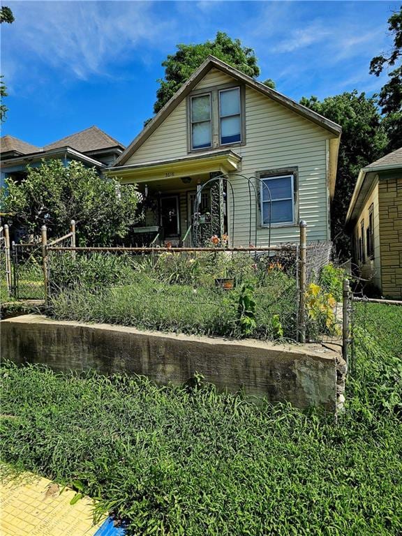 3618 Anderson Ave, Kansas City, MO 64123 - photo 1