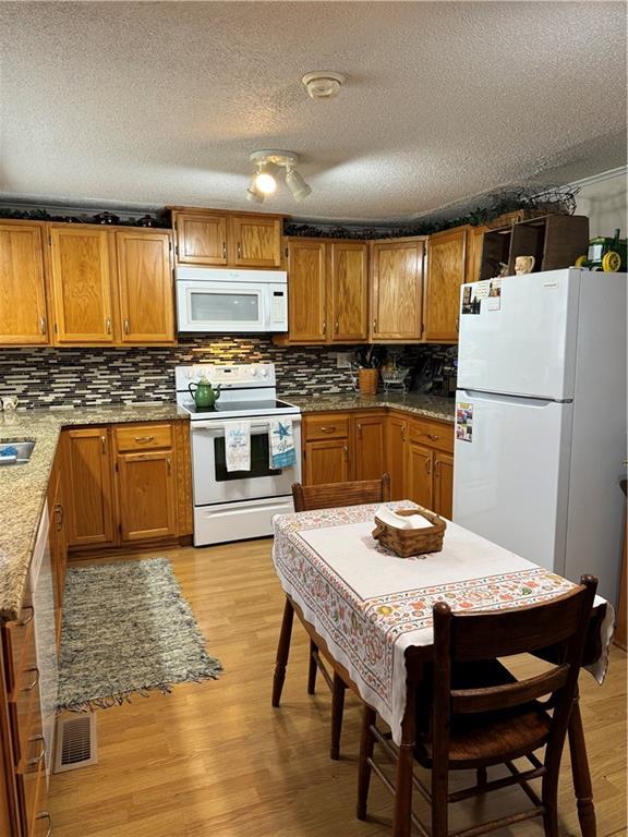 26198 Lightfoot Ln, Warsaw, MO 65355 - photo 4