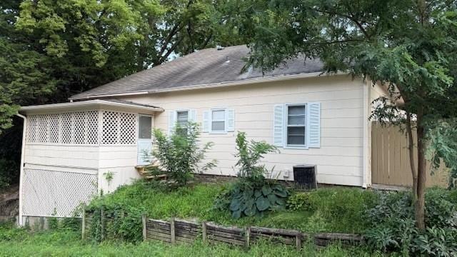 110 E Isabelle St, Saint Joseph, MO 64501 - photo 1