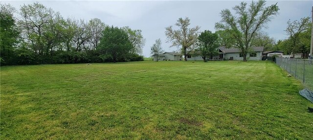 1620 Neosho St, Humboldt, KS 66748 - photo 9