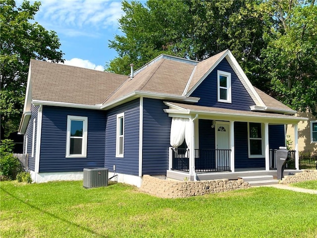 110 W Shawnee St, Paola, KS 66071 - photo 2