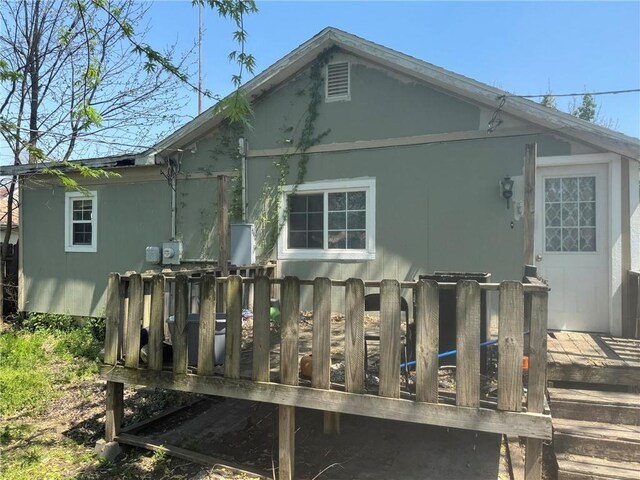 519 N Wood St, Caney, KS 67333 - photo 2