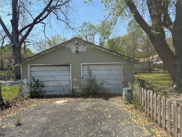 519 N Wood St, Caney, KS 67333 - photo 15