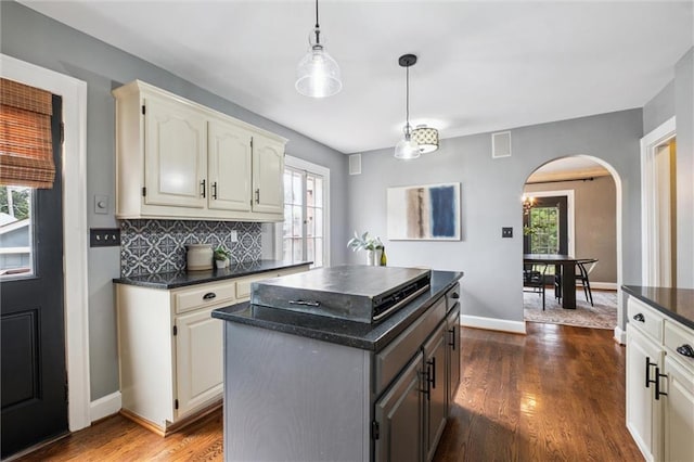 201 E Winthrope Rd, Kansas City, MO 64113 - photo 9