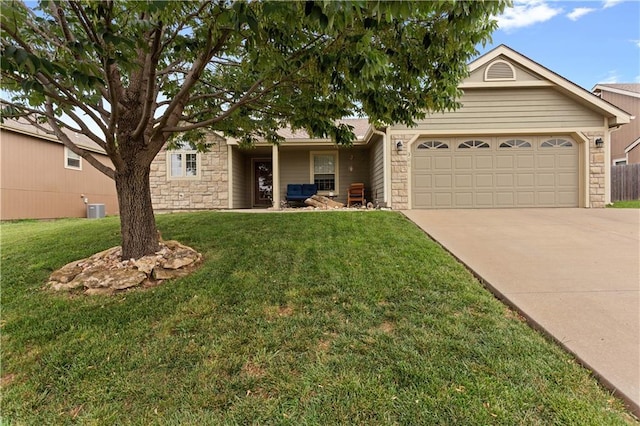 306 Montrose Cv, Eudora, KS 66025 - photo 1
