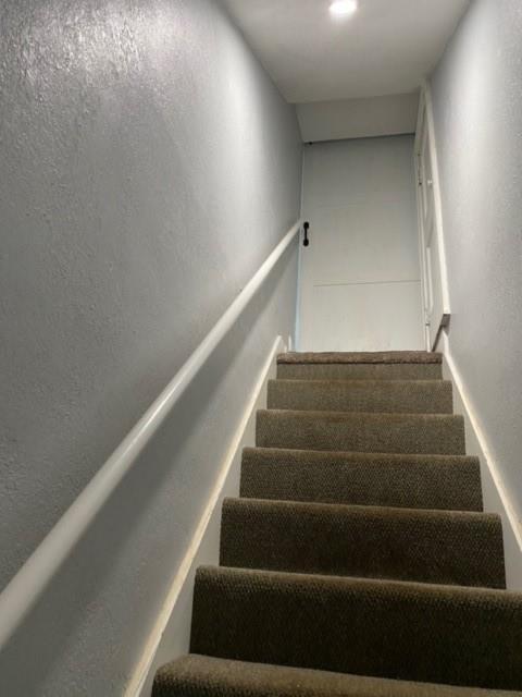 4336 Indiana Ave, Kansas City, MO 64130 - photo 31