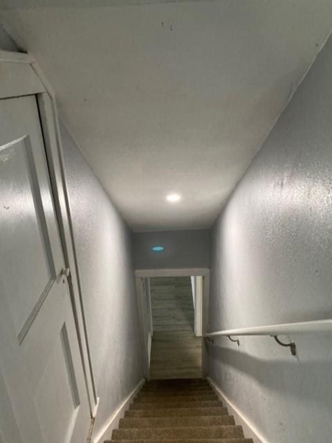 4336 Indiana Ave, Kansas City, MO 64130 - photo 32