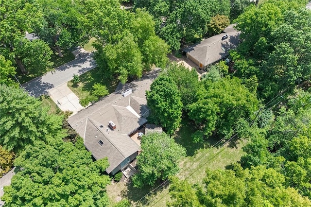 9824 Sagamore Rd, Leawood, KS 66206 - photo 4