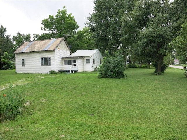 281 Maple St, Kidder, MO 64649 - photo 1
