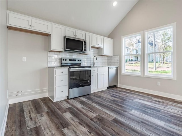 2705 Olive St, Saint Joseph, MO 64507 - photo 4