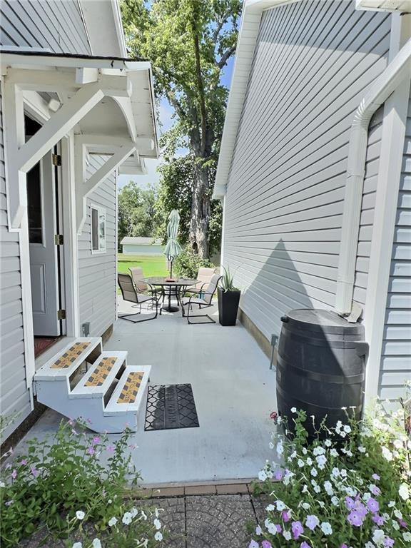 515 N Main St, Nevada, MO 64772 - photo 16