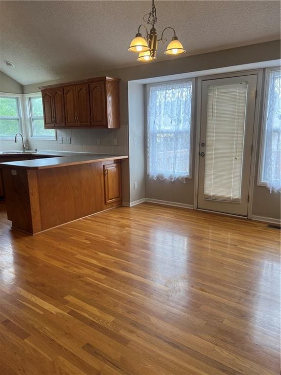 8611 N Mersington Ave, Kansas City, MO 64156 - photo 12