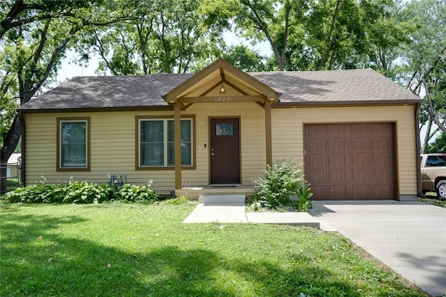 1824 N Blue Mills Rd, Independence, MO 64058 - photo 1