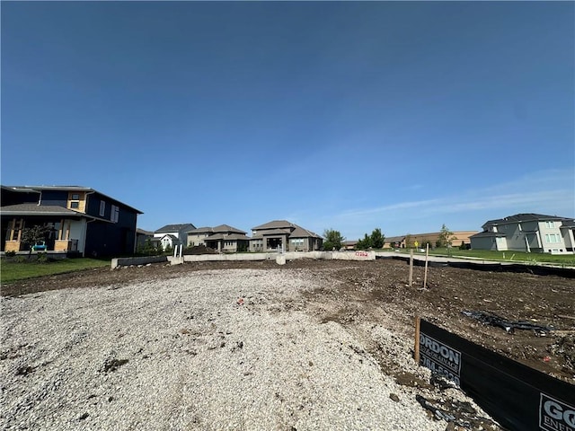 17262 S Tomahaw St, Olathe, KS 66062 - photo 2