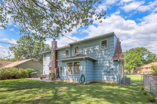 9715 Hardy St, Overland Park, KS 66212 - photo 40