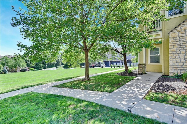 4523 W 159th Ter Unit 120, Overland Park, KS 66085 - photo 2