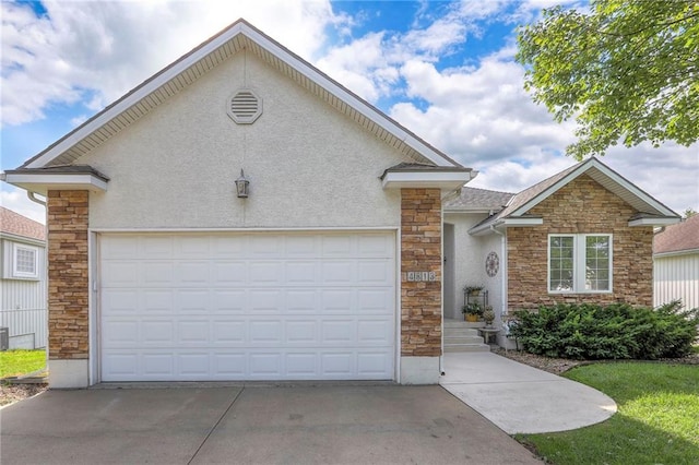 4813 SW Soldier Dr, Lees Summit, MO 64082 - photo 8
