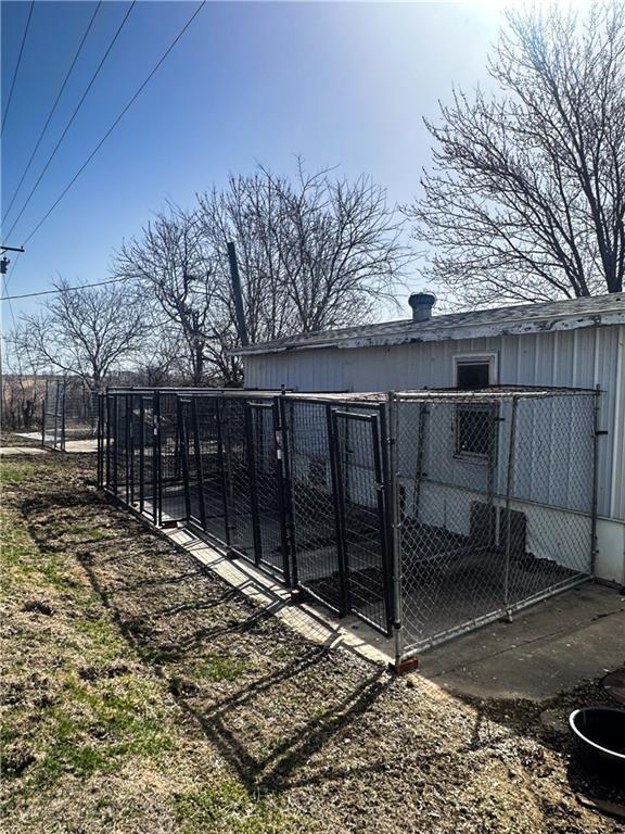 25998 Hemlock Rd, Bevier, MO 63532 - photo 34