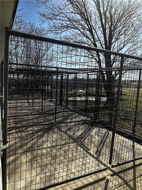 25998 Hemlock Rd, Bevier, MO 63532 - photo 35