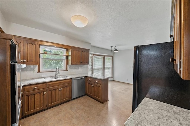 407 NW Lincolnwood Dr, Lees Summit, MO 64063 - photo 8