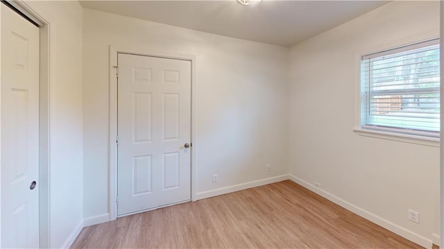 1119 N Commercial St, Nevada, MO 64772 - photo 13